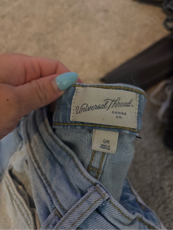 Universal Thread Denim - Universal Thread Light Wash High-Rise Jeans